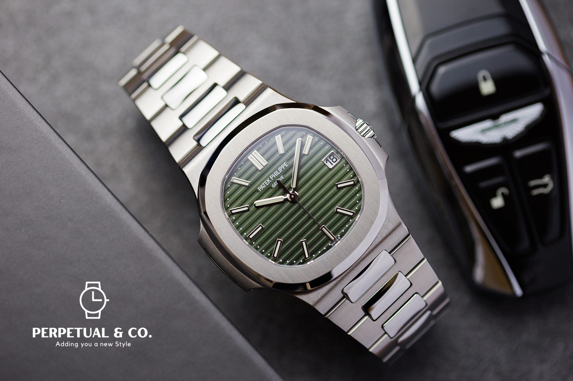 Watch Journal - Patek Philippe Nautilus 5711/1a-014 Olive Green Dial